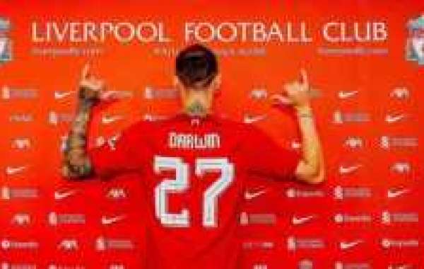 Virallinen: Liverpool hankki Darwin Nunesin
