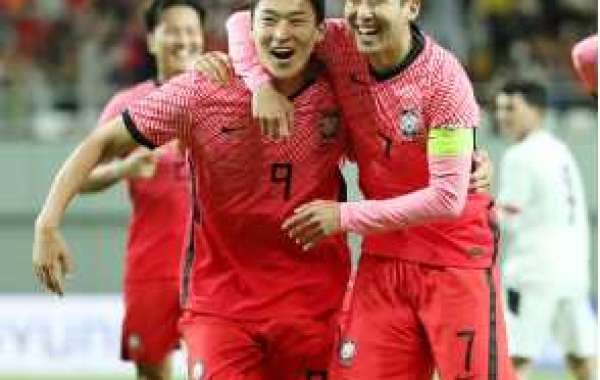 Utakmica zagrijavanja-Huang Yi asistira i šutira Jin Yingquana kako bi probio gol, Južna Koreja pobijedila Egipat 4-1