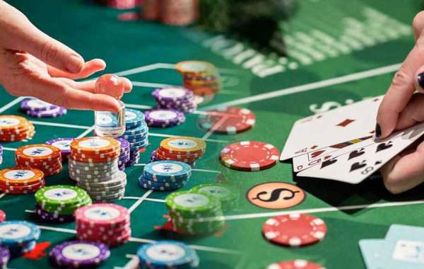 Baccarat 101: Understanding the Basics of Online Baccarat and Where to Play for Free